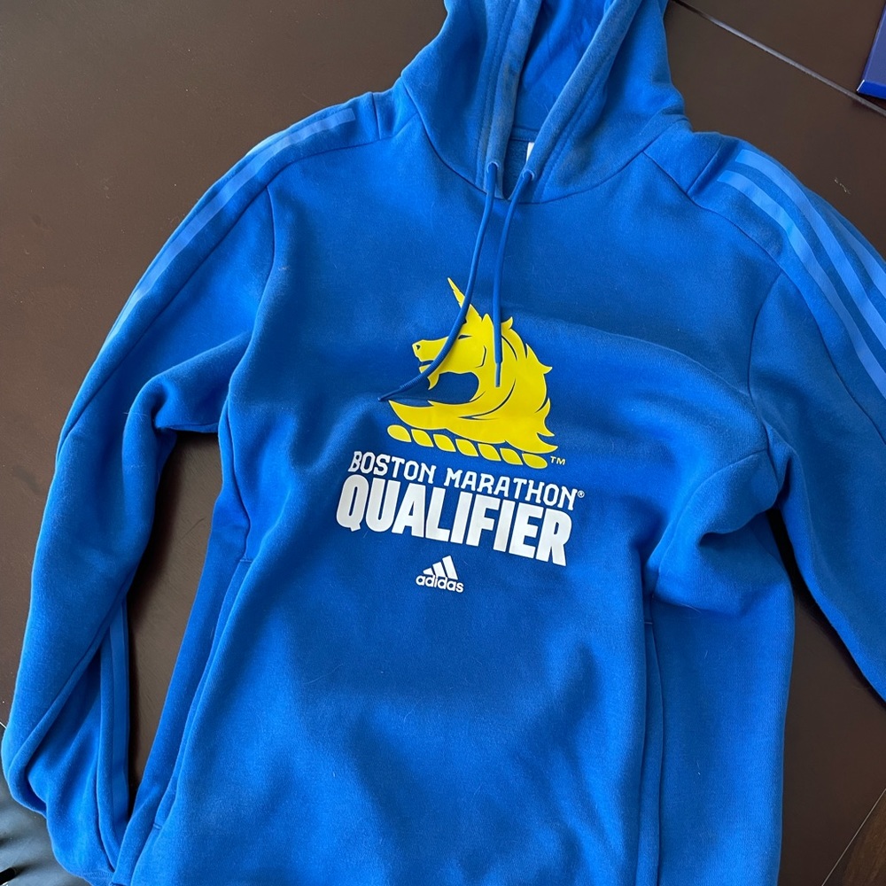 Boston Qualifier sweatshirt